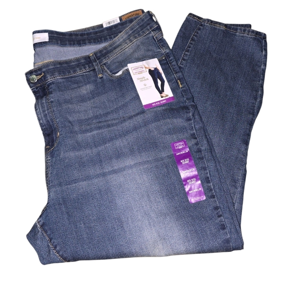 Womens Signature By Levi StraussBlue Denim Jeans, Size 26, NWT!!!